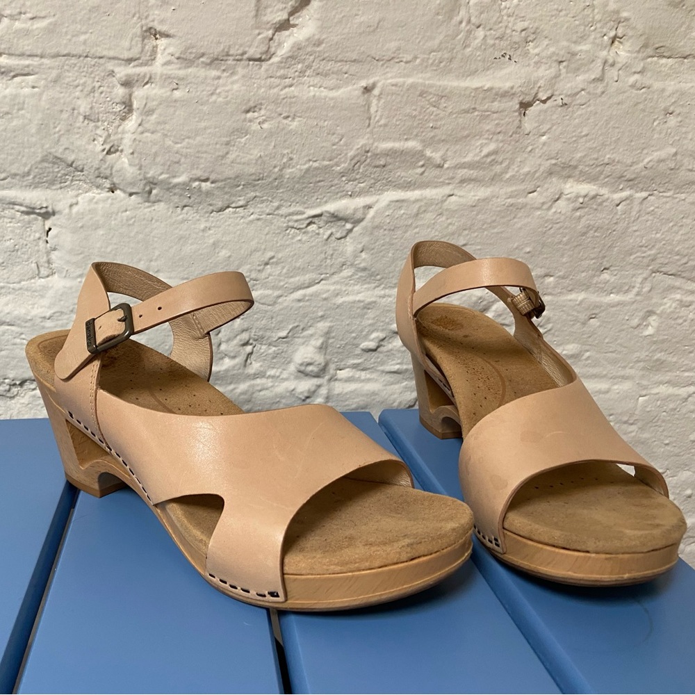 Wooden leather wedges